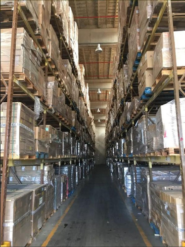 Alquiler Depósito De 3000 M2 En Moreno Store Center