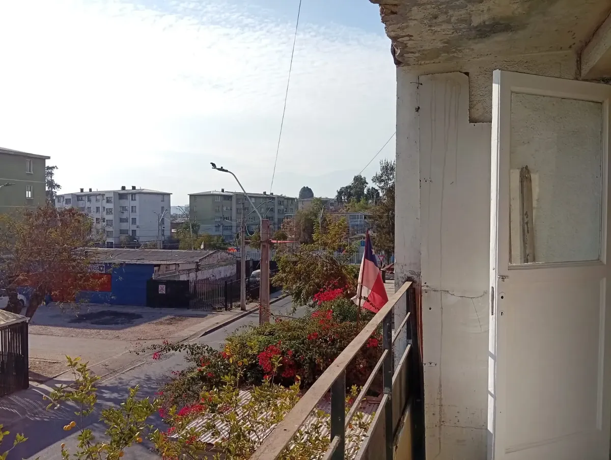 Imagen 3 de 17 de Vendo Depto 2d+1b En Calle Mariquina