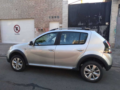 Renault Sandero Stepway 1.6 Confort 105cv 2012