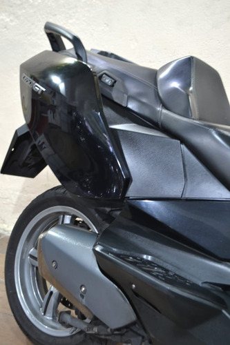Maxi Scooter Bmw C650gt, Aerodinámica Y Elegante