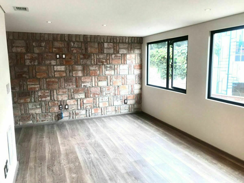 Imagen 23 de 30 de Divina, Remodelada Con Jardin Y Salon De Juegos