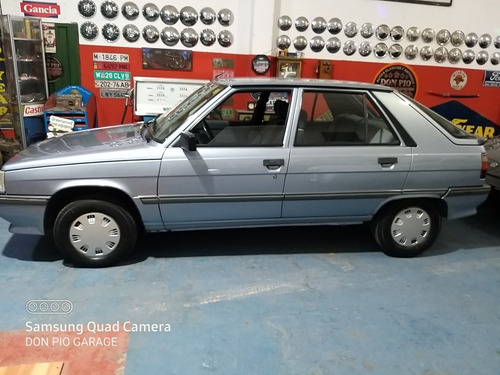 Renault 11