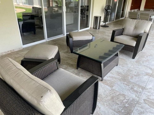 Residencia En Venta En Lomas De Cuernavaca En Paseo De La Reforma