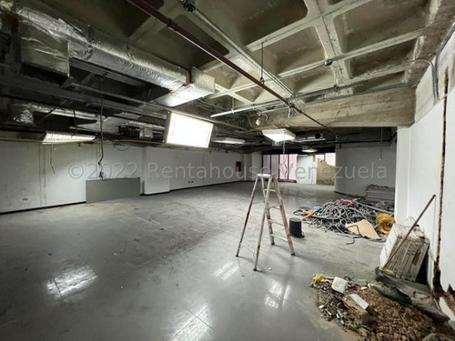 Imagen 7 de 9 de Local En Alquiler El Bosque 22-23518 Renta House Los Samanes