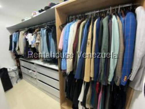 #25-24472 Hermoso Planta Baja Remodelada En Urb. Manzanares