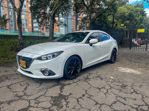 Mazda 3 2.0 Touring