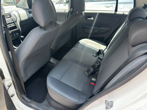Volkswagen Fox 1.0 Vht Trend Total Flex 5p