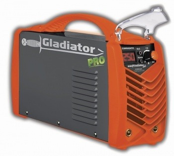 Soldadoras Inverter Gladiator Ie8250/5/220m 250a