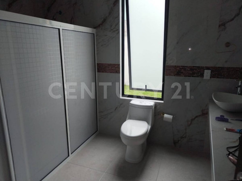 Casa En Condomino En Venta En San Mateo Otzacatipan, Toluca, Estado De México