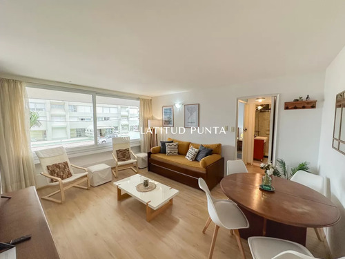 Apartamento En Península, 1 Dormitorio