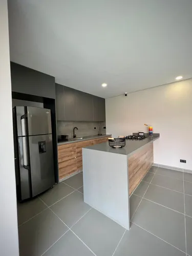 Apartamento En Venta En Laureles. Cod V10807