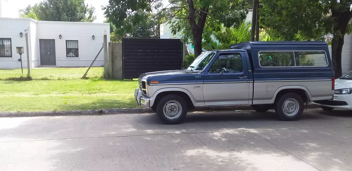 Ford F-100 3.6 Lujo