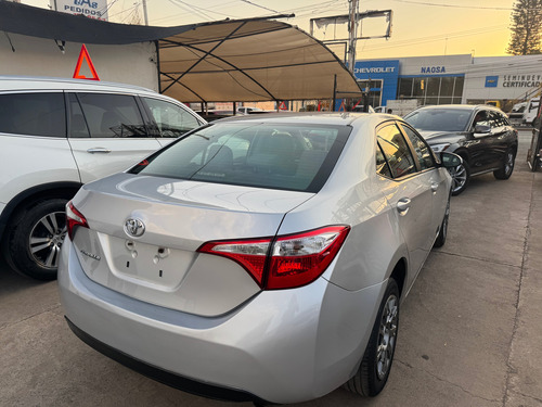 Toyota Corolla 1.8 Base At