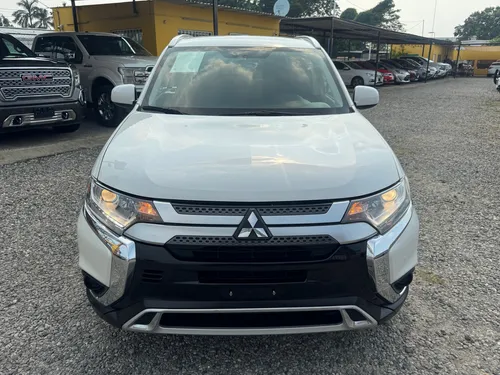 Mitsubishi Outlander 2.4 Es Cvt