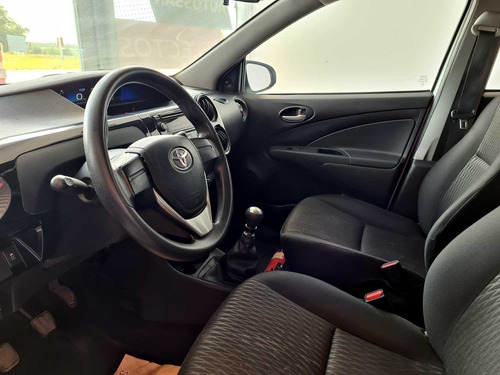 Toyota Etios 4ptas 2019