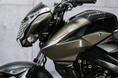 Bajaj Pulsar Ns 160 Fi 2020