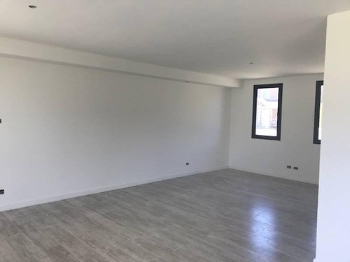 Imagen 6 de 9 de Casa En Venta En Barrio Santa Catalina - Villanueva Maroto Propiedades
