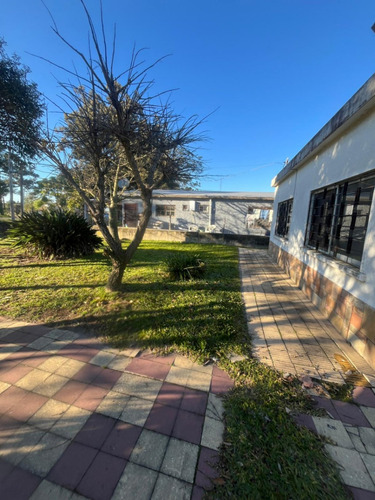 Venta Casa 2 Dormitorios Estación La Floresta Con Cochera