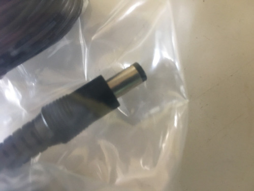 Imagen 4 de 6 de Adaptador De Corriente Para Teclados Yamaha De 12v Pa-130