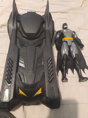 Figura Batman Con Batimobil 