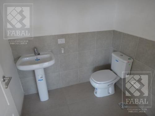 Imagen 13 de 14 de Oficina Alquiler Venta Centro, 158 M2 Con 2 Baños
