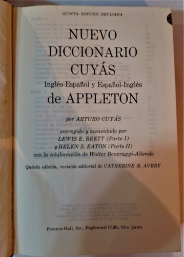 Nuevo Diccionario Cuyás. Ingles-español/español-ingles 1972