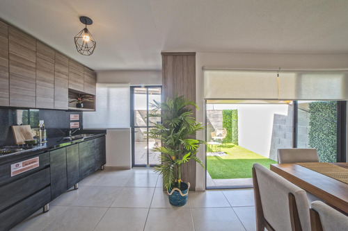 Casa En Venta Punta Mixe, León, Gto Modelo Aruma