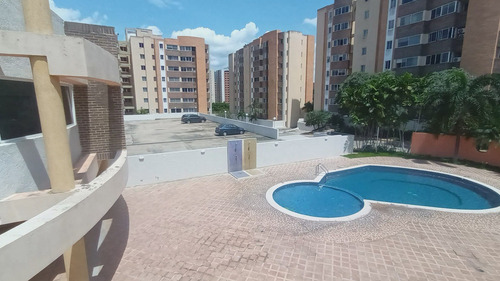 Douglas Rivero Alquila Apto En Puerta Real Dr