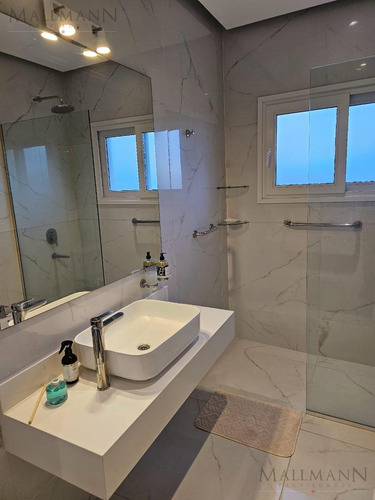Town House En Alquiler La Calesa, Pilara | Mallmann Propiedades