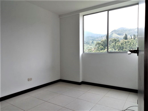 Imagen 8 de 11 de Apartamento En Venta En Sabaneta San José