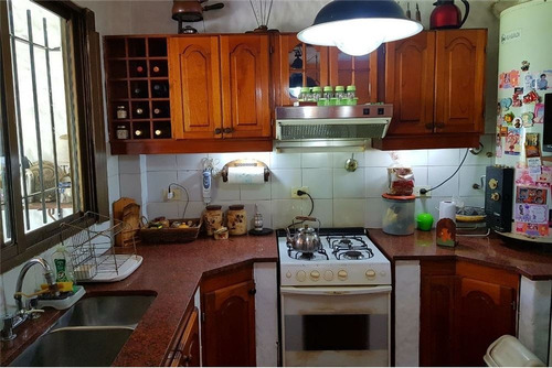 Imagen 12 de 30 de Casa En Venta En Lanús Oeste 4 Ambientes