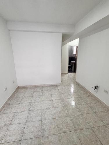 Apartamento A Estrenar En Venta Res Montecarmelo Frente Al Sambil Jc-lp Jc-