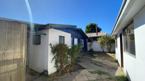 Buena Casa Con Depto Interior, Sector Los Condores Thno