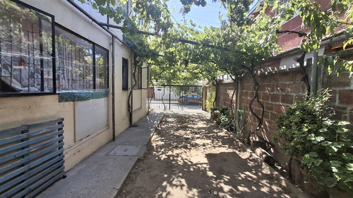 Departamento En Venta De 3 Dorm. En Peñalolén