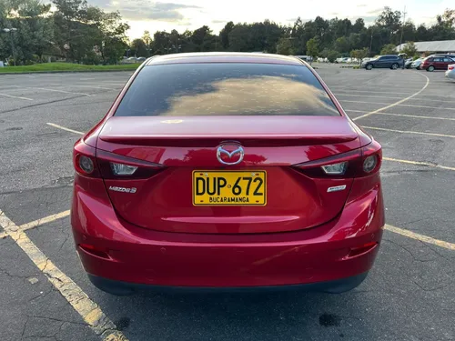 Mazda 3 2.0 Touring