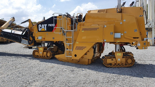 Imagen 6 de 8 de Perfiladora De Asfalto Caterpillar Pm-200