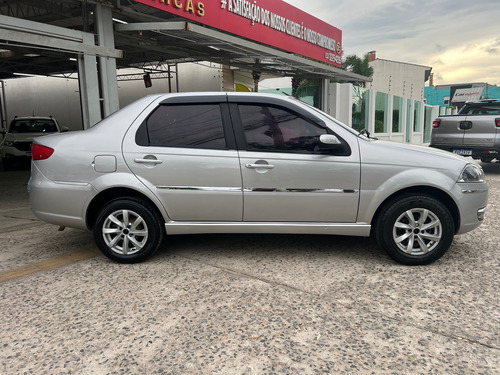 Fiat Siena 1.0 El Flex 4p