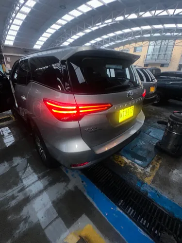 Toyota Fortuner 2.4 Street At 7As