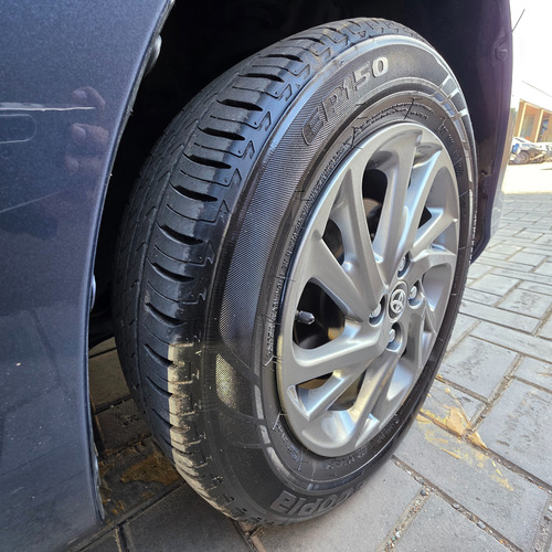 Toyota Yaris 1.5 107cv Xls
