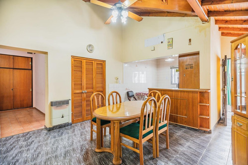 Imagen 6 de 30 de Venta Casa 4 Ambientes En Villa Madero Gran Lote