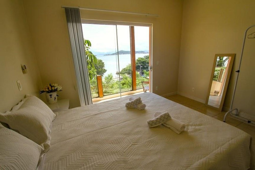 Casa Para Venda Com Vista Para O Mar! São 330 M² Com 5 Dorm, 2 Suítes, Escritório E 4 Vagas! Bairro Bom Abrigo, Florianópolis, Sc. - Ca00058 - 68296385