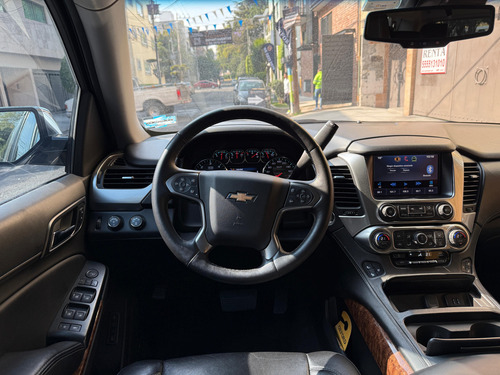 Chevrolet Suburban 5.3 Ltz V8 4wd 2da Cubo At