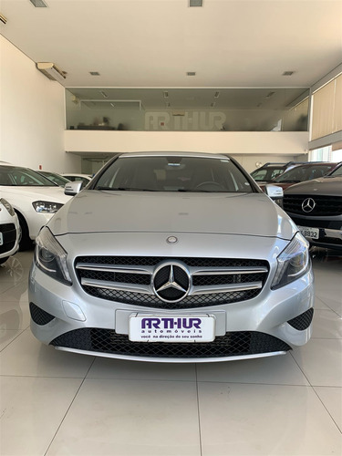 Mercedes-benz A 200 1.6 Turbo Urban 16v Gasolina 4p