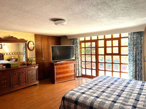 Casa En Venta De Una Planta En Bosques De Echegaray, Naucalpan De Juárez