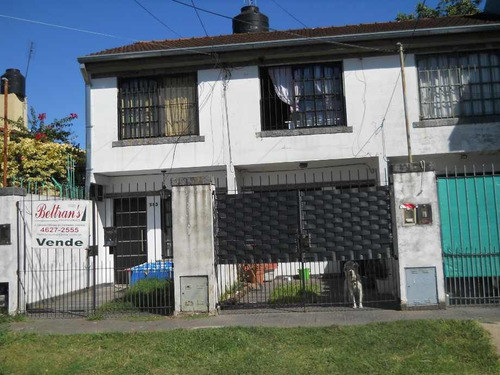 Imagen 1 de 11 de Duplex En Venta En Ituzaingo Norte