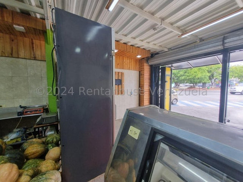 Maritza Lucena Alquila En Excelente Zona, Con Alto Trafico Y Visibilidad Te Traigo Este Local Comercial, Este De Barquisimeto, Planta Eléctrica, Ideal Para Negocio, Santa María, Vigilancia.