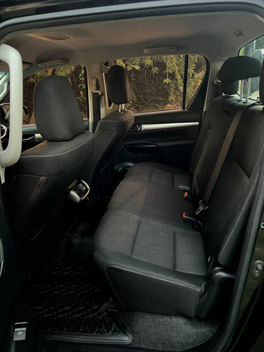 Toyota Hilux Pick-Up 2.8 Cd Srv 177cv 4x2