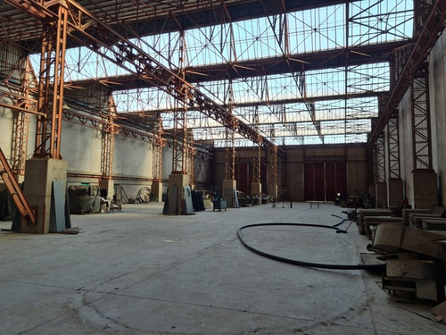 Imagen 15 de 19 de Importante Nave Industrial 2700 M² A Estrenar