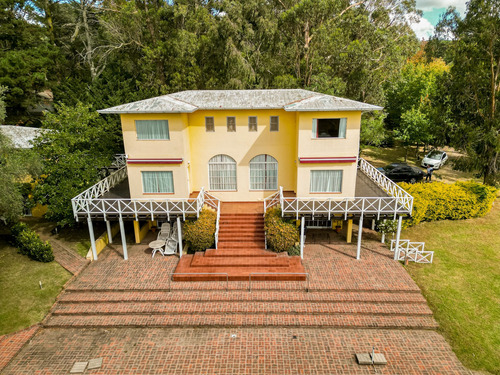 Venta Importante Posada En Sierra De Los Padres