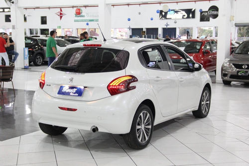 Imagem 4 de 14 de Peugeot 208 1.6 16v Flex Griffe At6